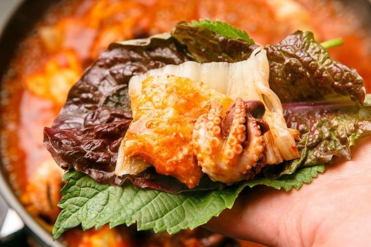 韓国人はみんな知ってる美味しいお肉の食べ方！、韓国焼肉、韓国BBQ、韓国牛肉、ハヌ、韓牛、ホンデ美味しいお店、ホンデ、ホンデ人気のお店、ホンデ観光、ホンデ旅行、話題のお店、焼肉、サムギョプサル、